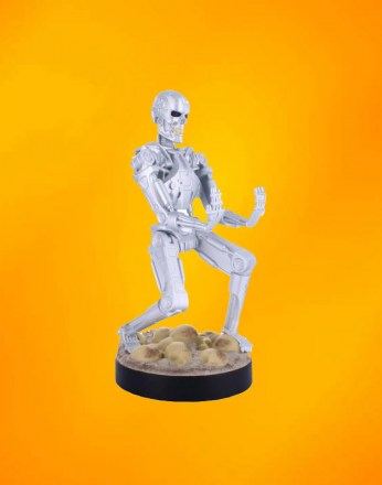 the_terminator_t800_kontroller_telefon_tarto